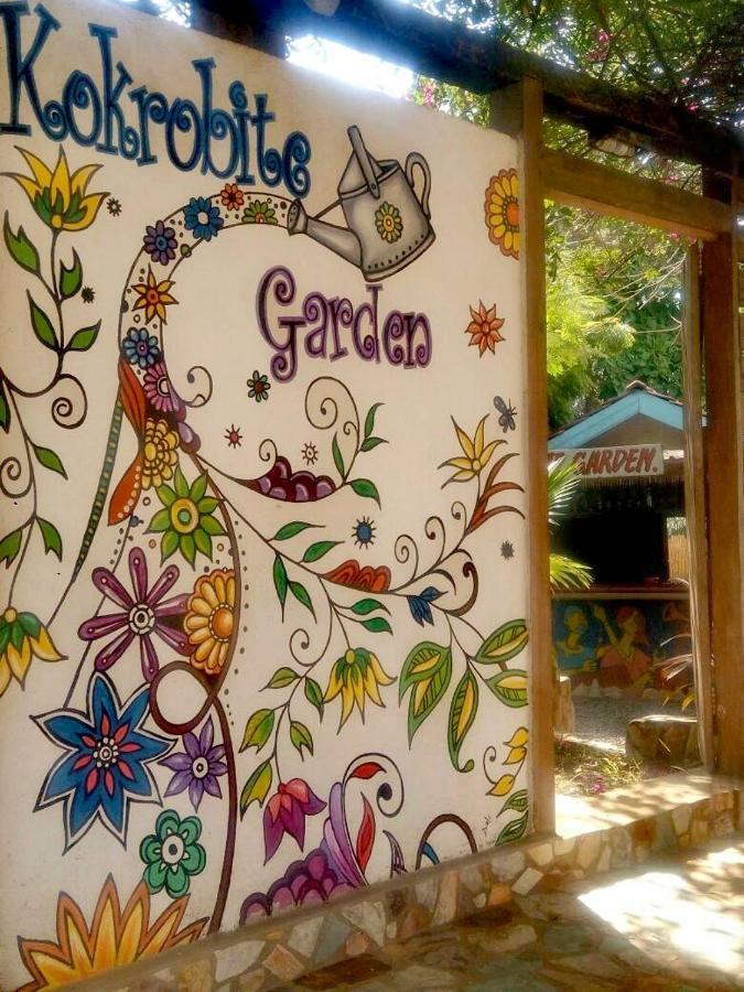 Kokrobite Gardens Restaurant And Guest House מראה חיצוני תמונה