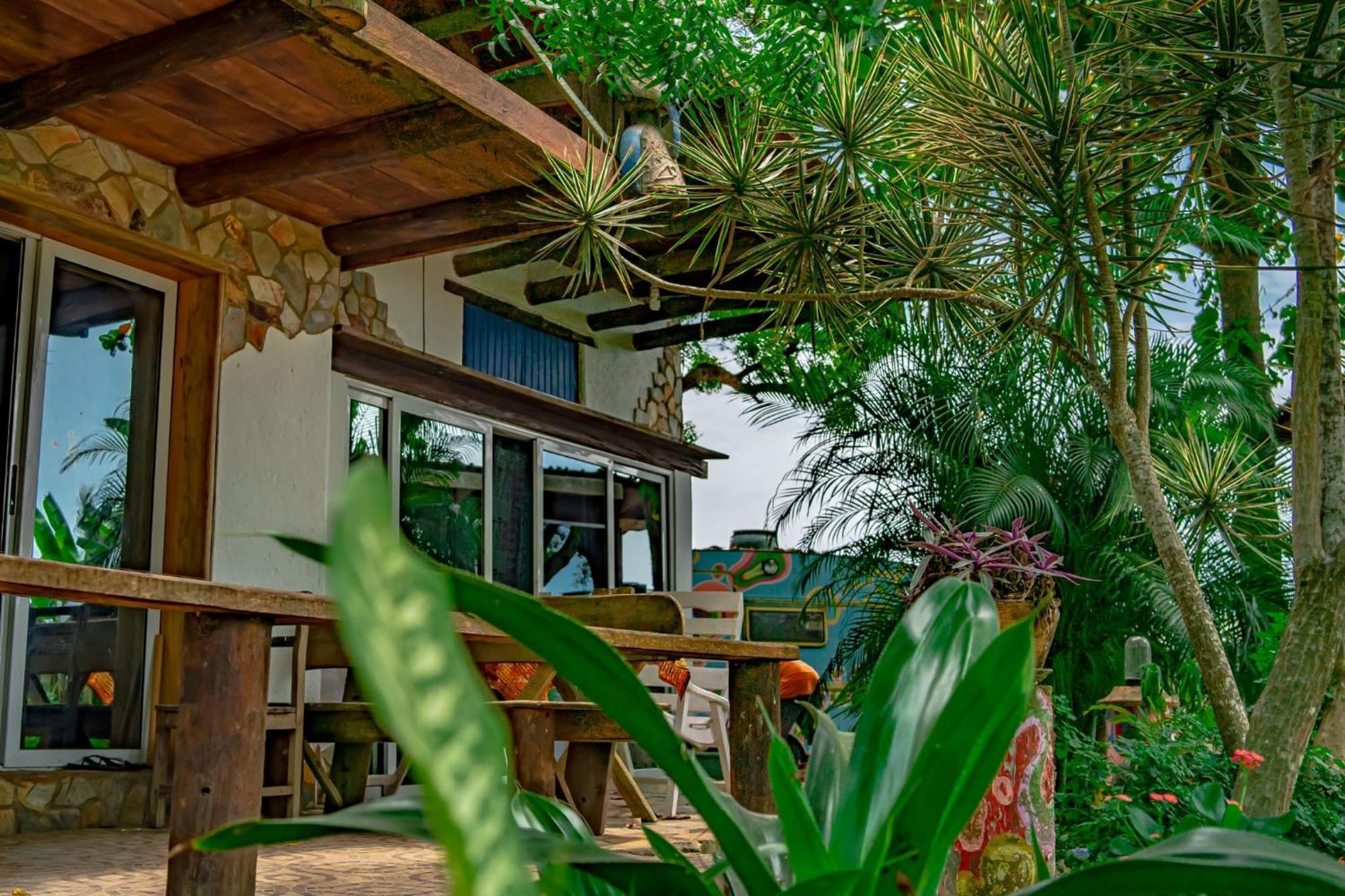 Kokrobite Gardens Restaurant And Guest House מראה חיצוני תמונה