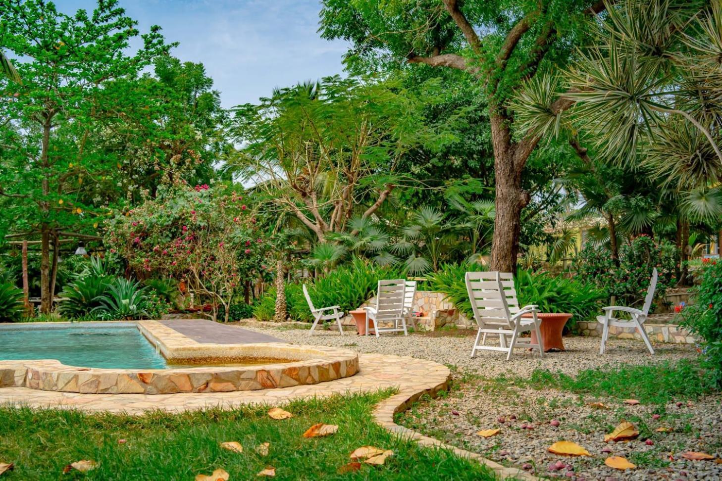 Kokrobite Gardens Restaurant And Guest House מראה חיצוני תמונה